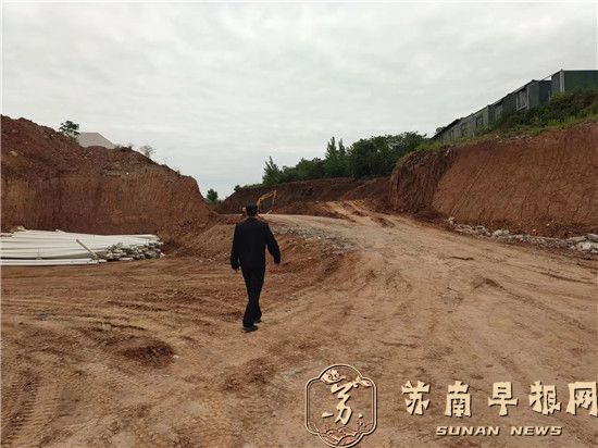 句容城管：节日我在岗，渣土管理不断档