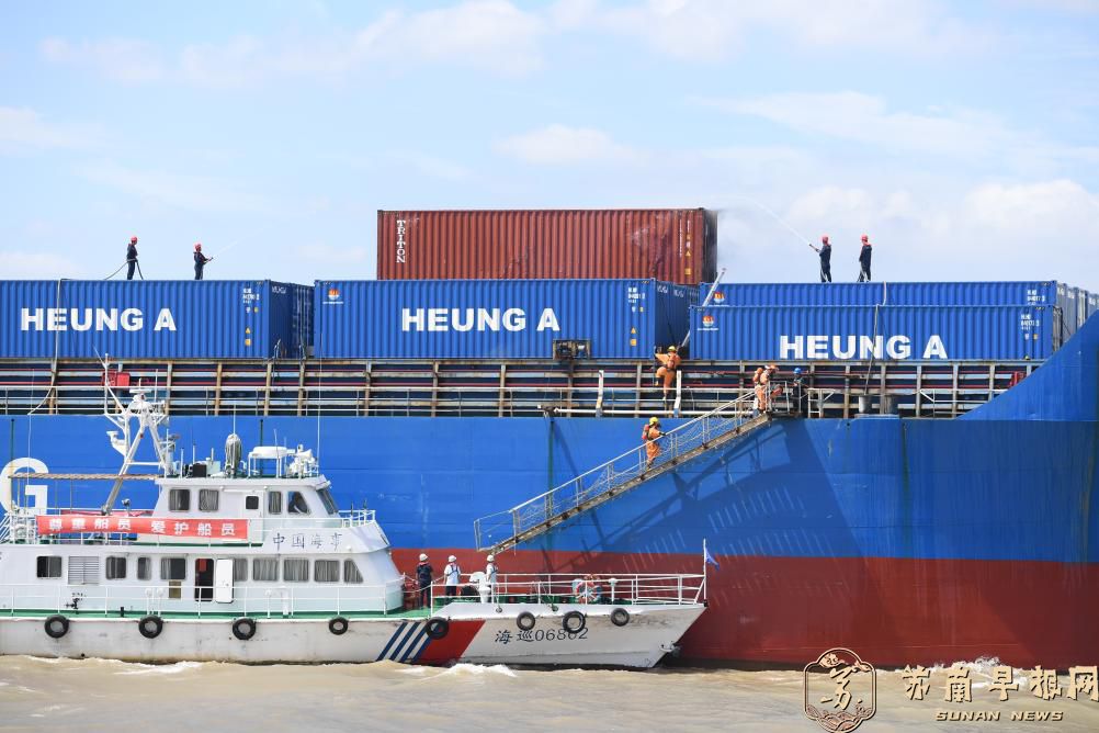 2024年沪苏水上险情应急处置联合演练举行