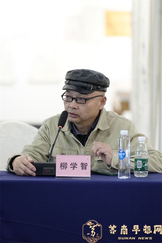 2383e473757fa2bae2c3ac3d1d48c819.jpg C1.jpg