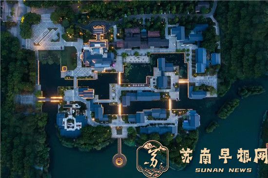 2d185544b686627de85f8abe7400e898.jpg 走进常熟尚湖花间府烟波里酒店仿佛住进了梦幻的江南仙境。.jpg