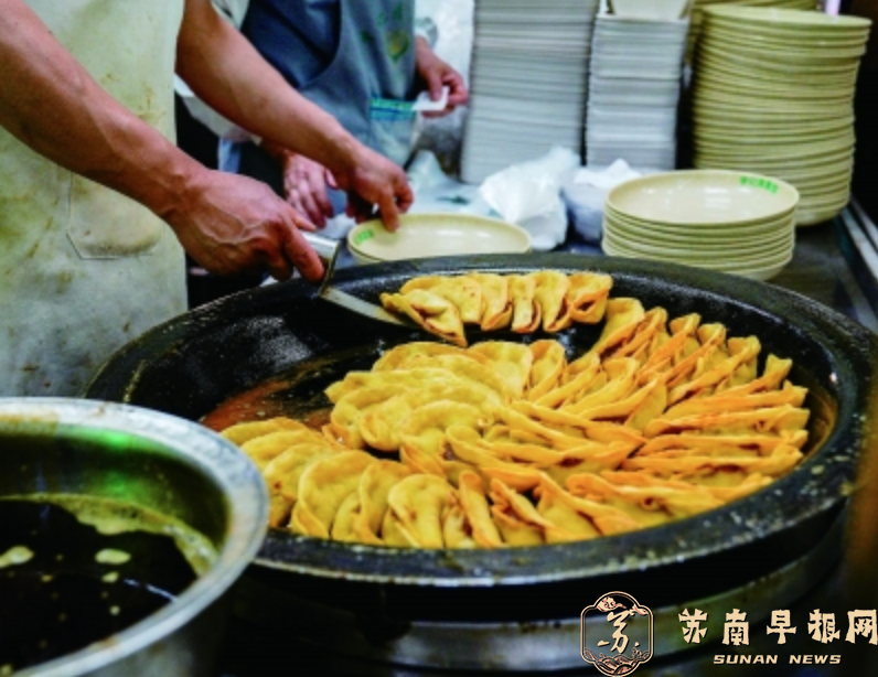 “舌尖”带动“脚尖”，南京味圈粉游客
