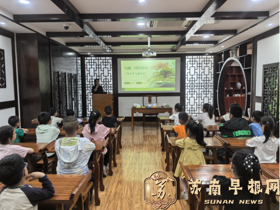 句容：收割、折蝉、节气蹲——这堂国学课不一样！