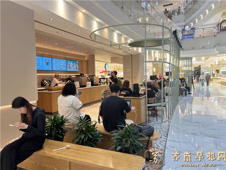 数读上海丨2天销售额破2亿元，南京路商圈“大丸现象”释放哪些信号？