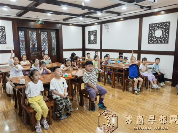 20250703句容市图书馆举办“童心绘梦 点亮童真”绘本阅读主题活动612.png