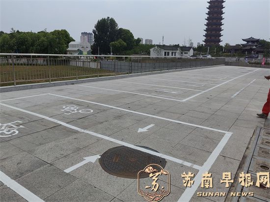 句容城管：抓实&ldquo;三边&rdquo;整治微改造推动人居环境大提升