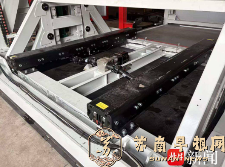 南京科技企业拿下 AGV 快换电池专利 智造换电进入 &ldquo;秒级&rdquo; 时代