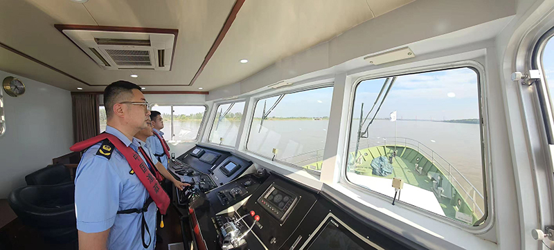 渔政巡江执法。马鞍山市委宣传部供图