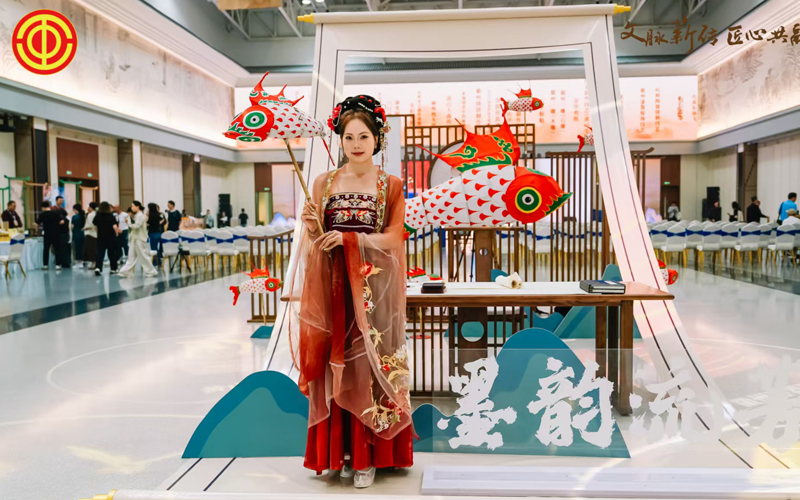 黄山市非遗鱼灯展示。安徽省总工会供图